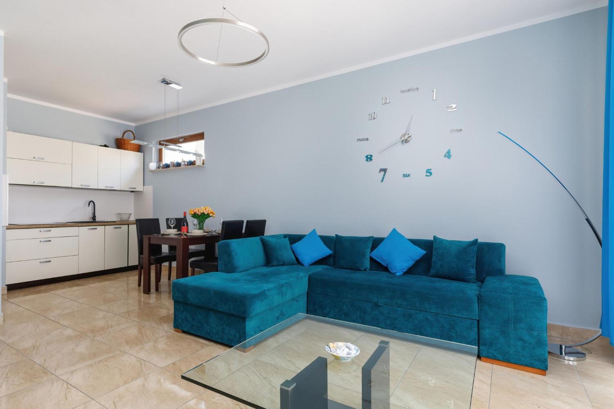 Family Apartment Magic & Sea With Terrace By Noclegi Renters Свиноуйсьце Экстерьер фото